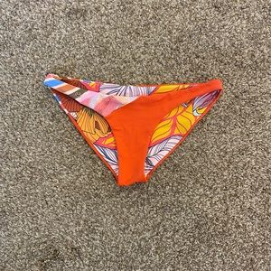 MAAJI Reversible Bikini Bottom - size S